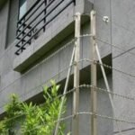 straight-razor-wire-residential-protection